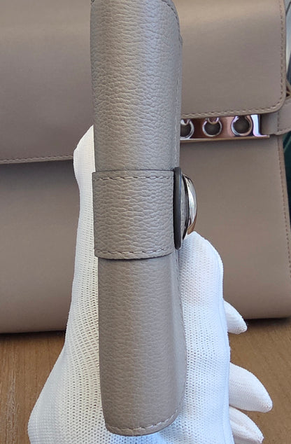 Delvaux Brillant Leather Wallet in Taupe Greige