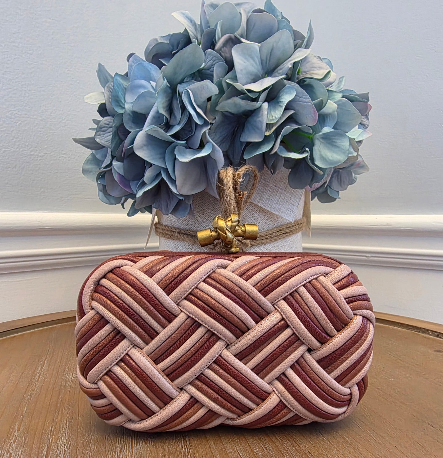 Bottega Veneta Intrecciato Leather Knot Clutch in Blush Multi-Tone