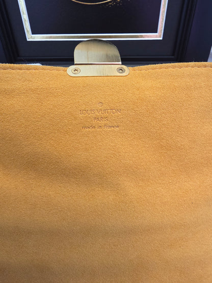 Louis Vuitton Denim Monogram Pochette Clutch | Y2K It-Girl Favorite