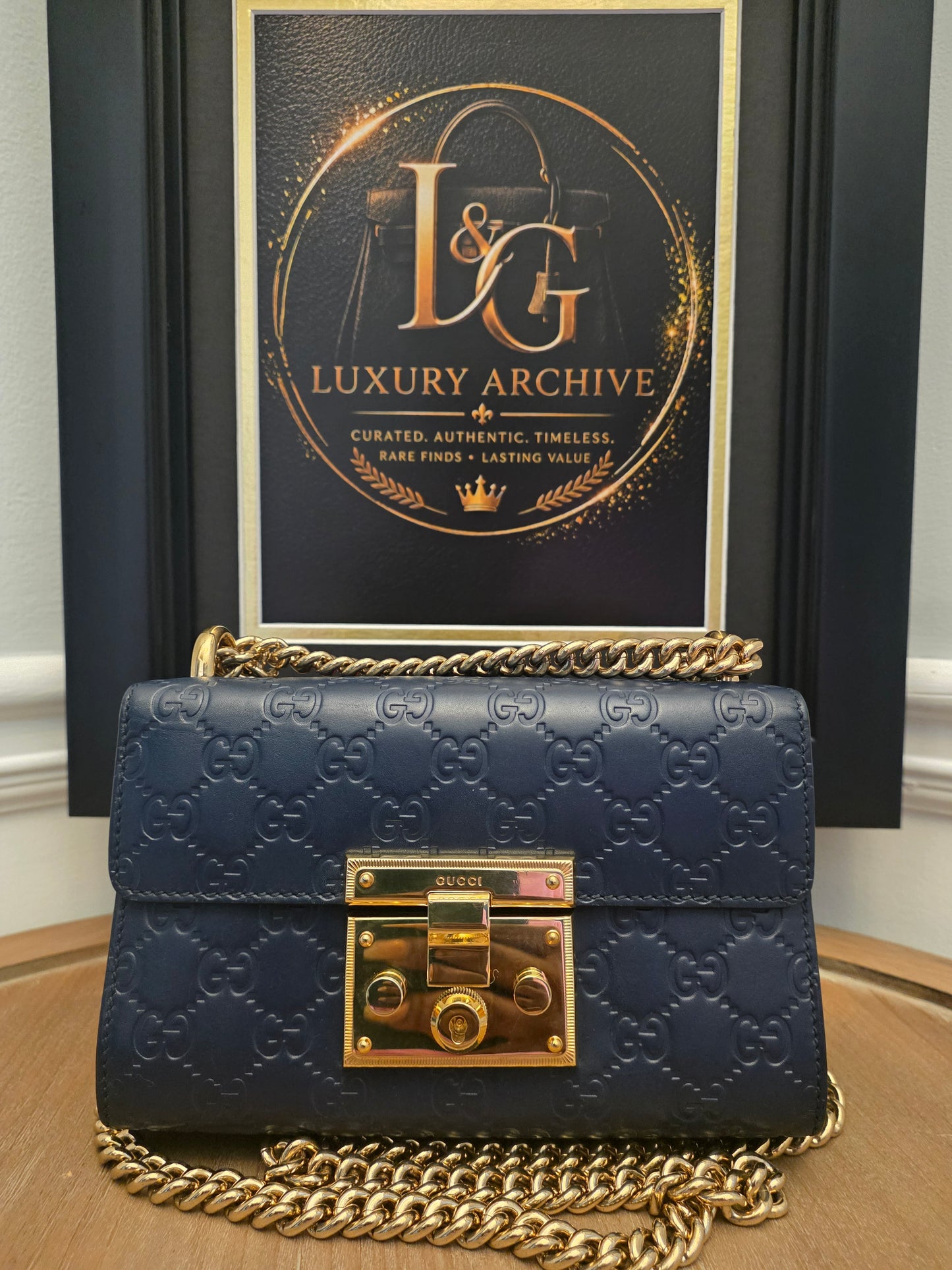 Gucci Padlock GG Signature Leather Chain Shoulder Bag – Navy & Gold 💎