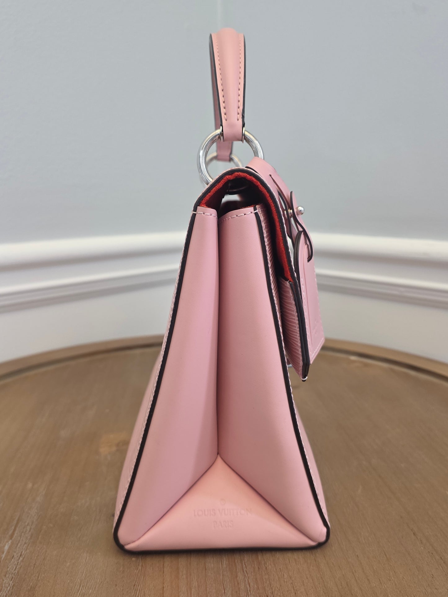 Louis Vuitton Pink Epi Leather Twist MM Tote Bag
