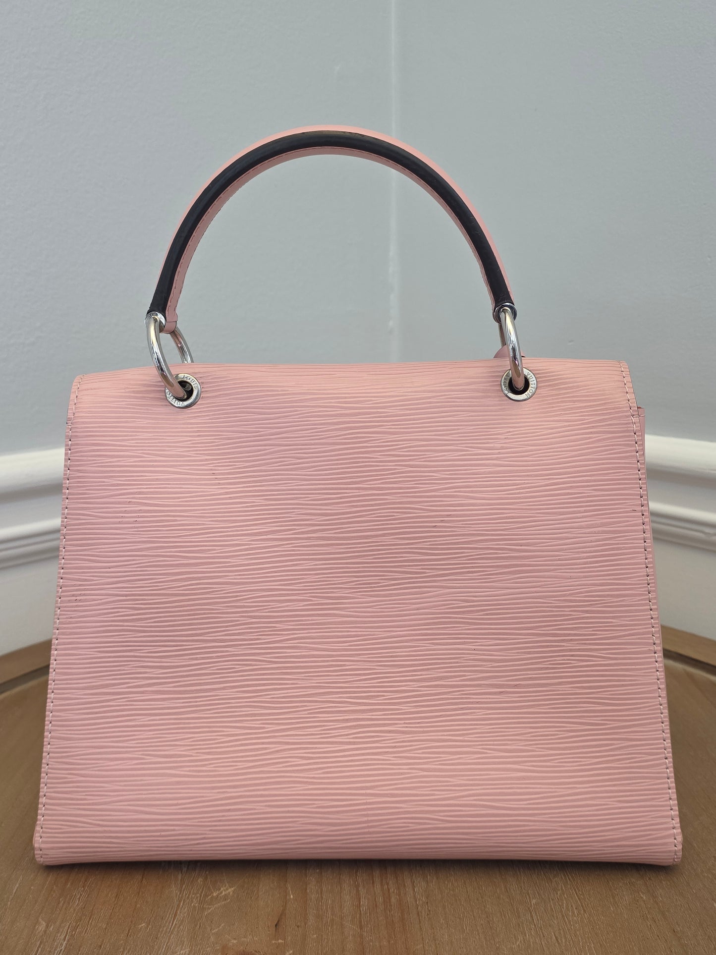 Louis Vuitton Pink Epi Leather Twist MM Tote Bag
