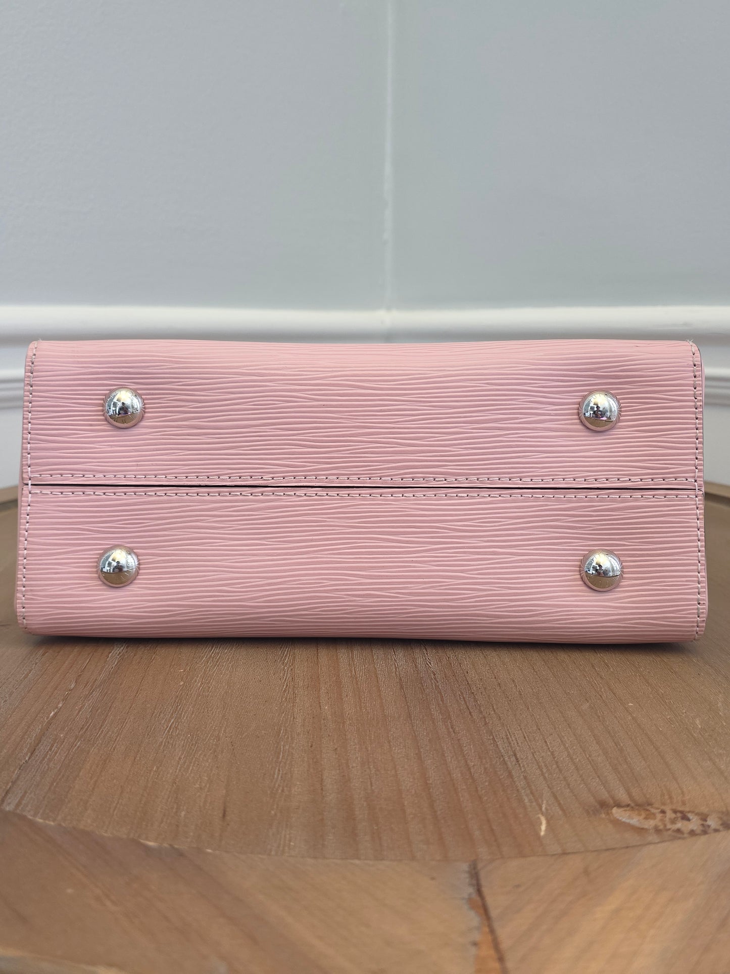 Louis Vuitton Pink Epi Leather Twist MM Tote Bag