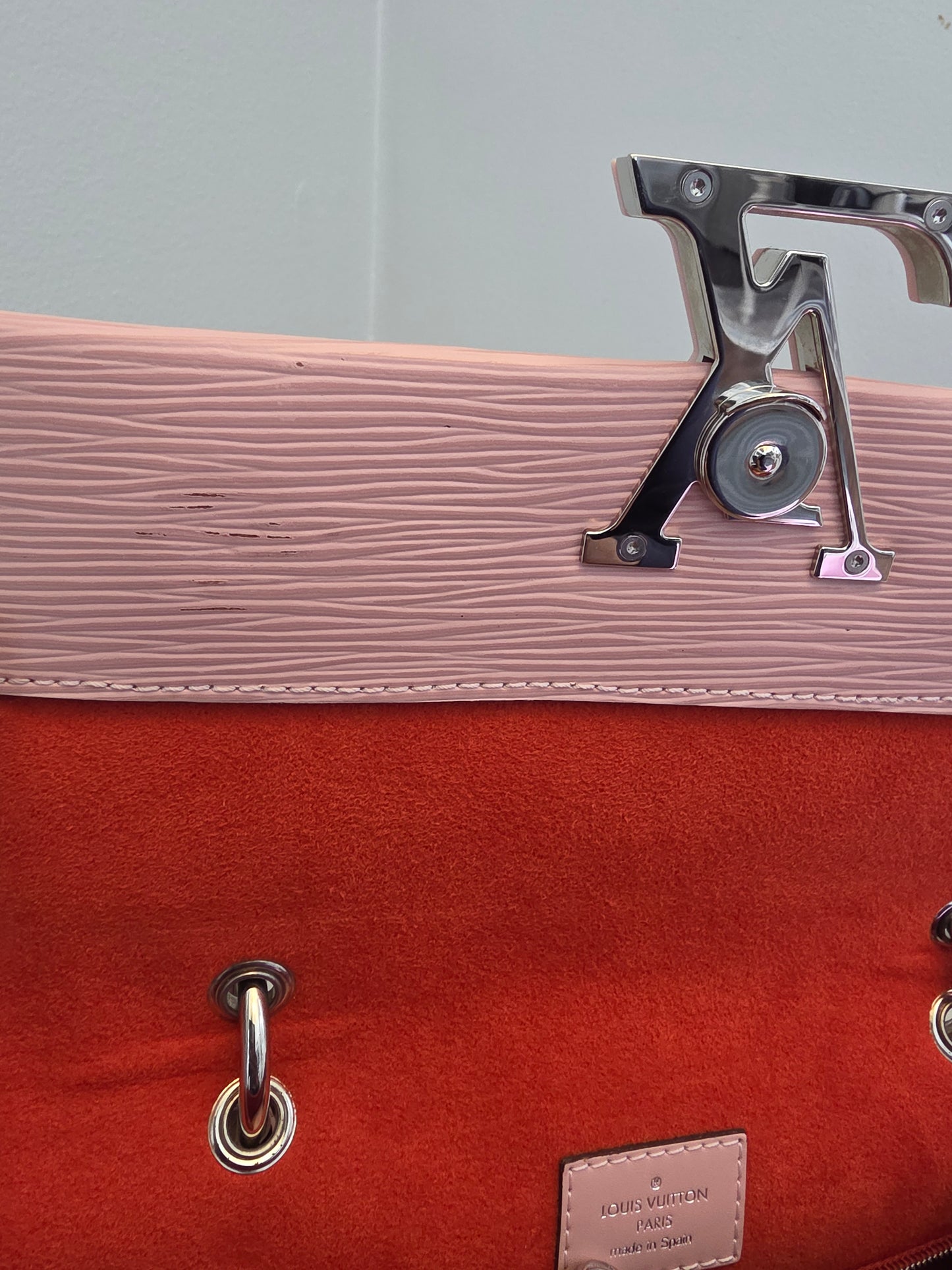 Louis Vuitton Pink Epi Leather Twist MM Tote Bag