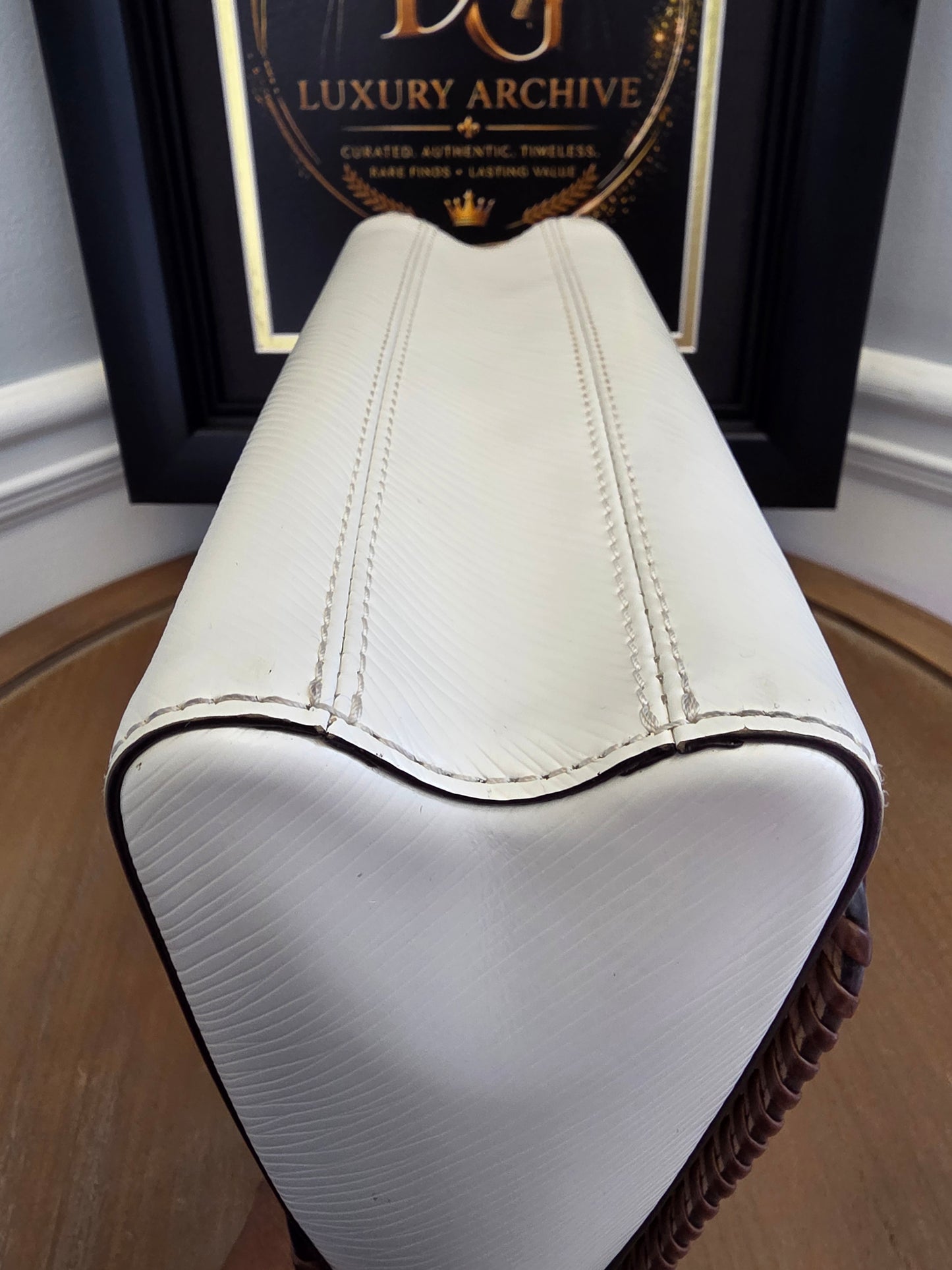 Louis Vuitton Limited Edition Twist MM Flower Embellished Epi Leather Shoulder Bag – White/Multicolor