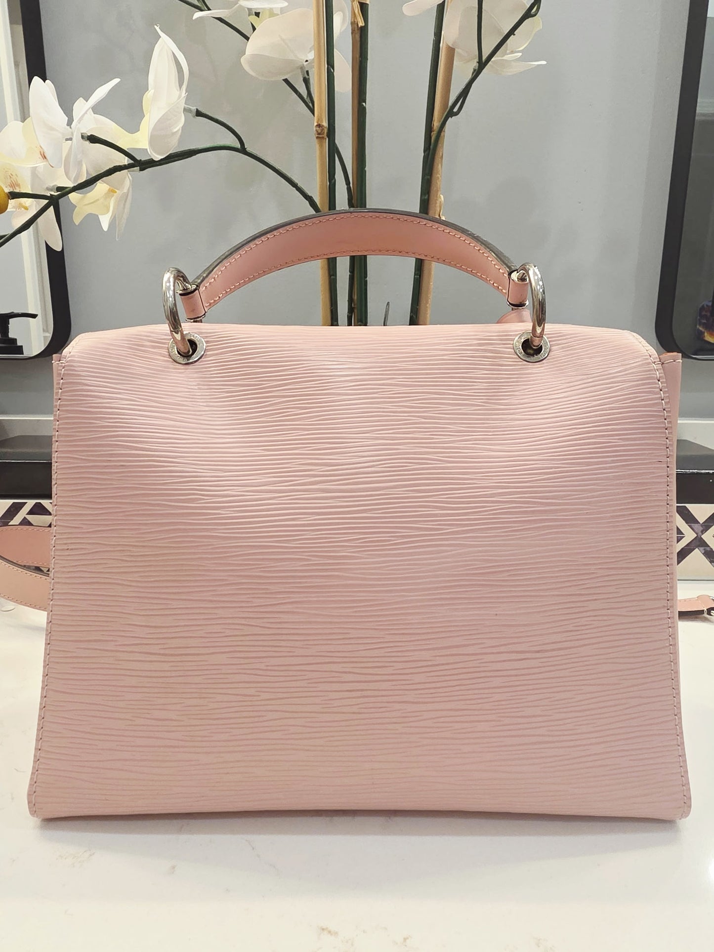 Louis Vuitton Pink Epi Leather Twist MM Tote Bag